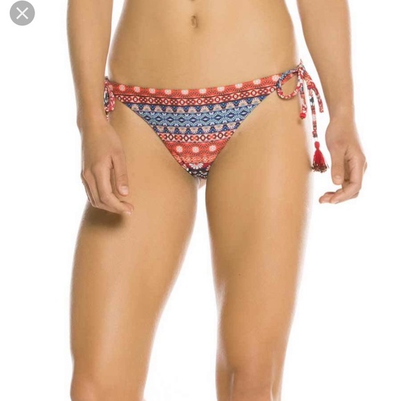 agua bendita swim
